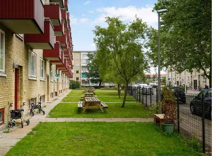 300 M To Metro: 5 Min Airport/12 Min C * 哥本哈根